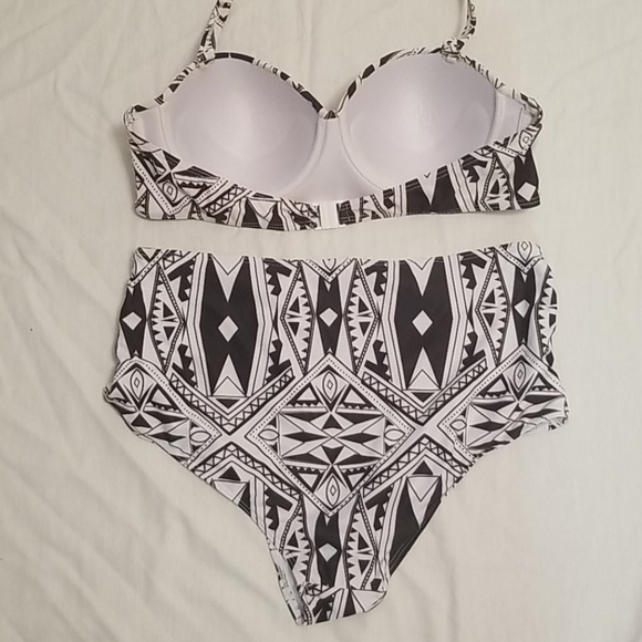High Waisted Bikini Tribal Print Underwire Push Up - Picture 3 of 8